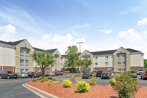 candlewood suites huntersville by ihg