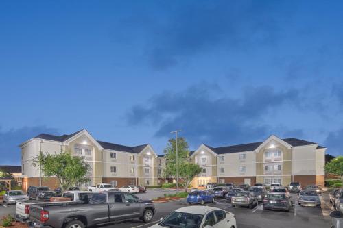 candlewood suites huntersville by ihg