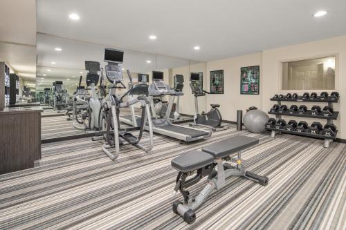candlewood suites huntersville by ihg