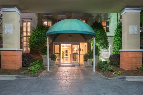 comfort suites near birkdale village huntersville