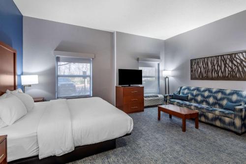 comfort suites near birkdale village huntersville