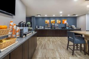 Comfort Suites Near Birkdale Village- Huntersville,Huntersville>>Charlotte,3 star