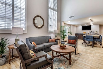 comfort suites near birkdale village huntersville