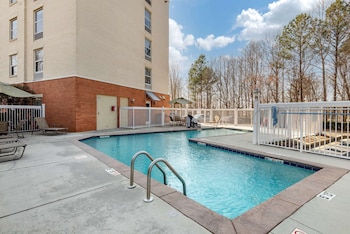 comfort suites near birkdale village huntersville