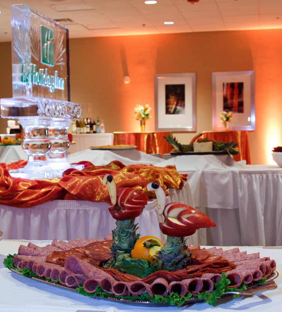 holiday inn charlotte airport by ihg
