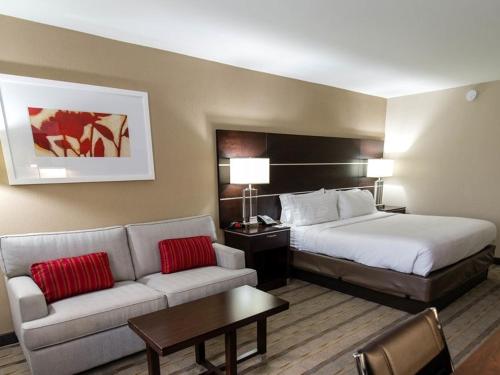 holiday inn charlotte airport by ihg