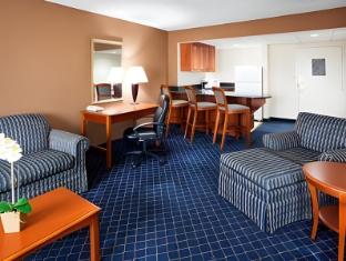 holiday inn charlotte airport by ihg