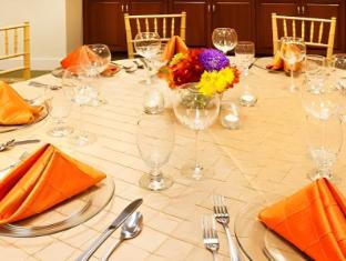 holiday inn charlotte airport by ihg
