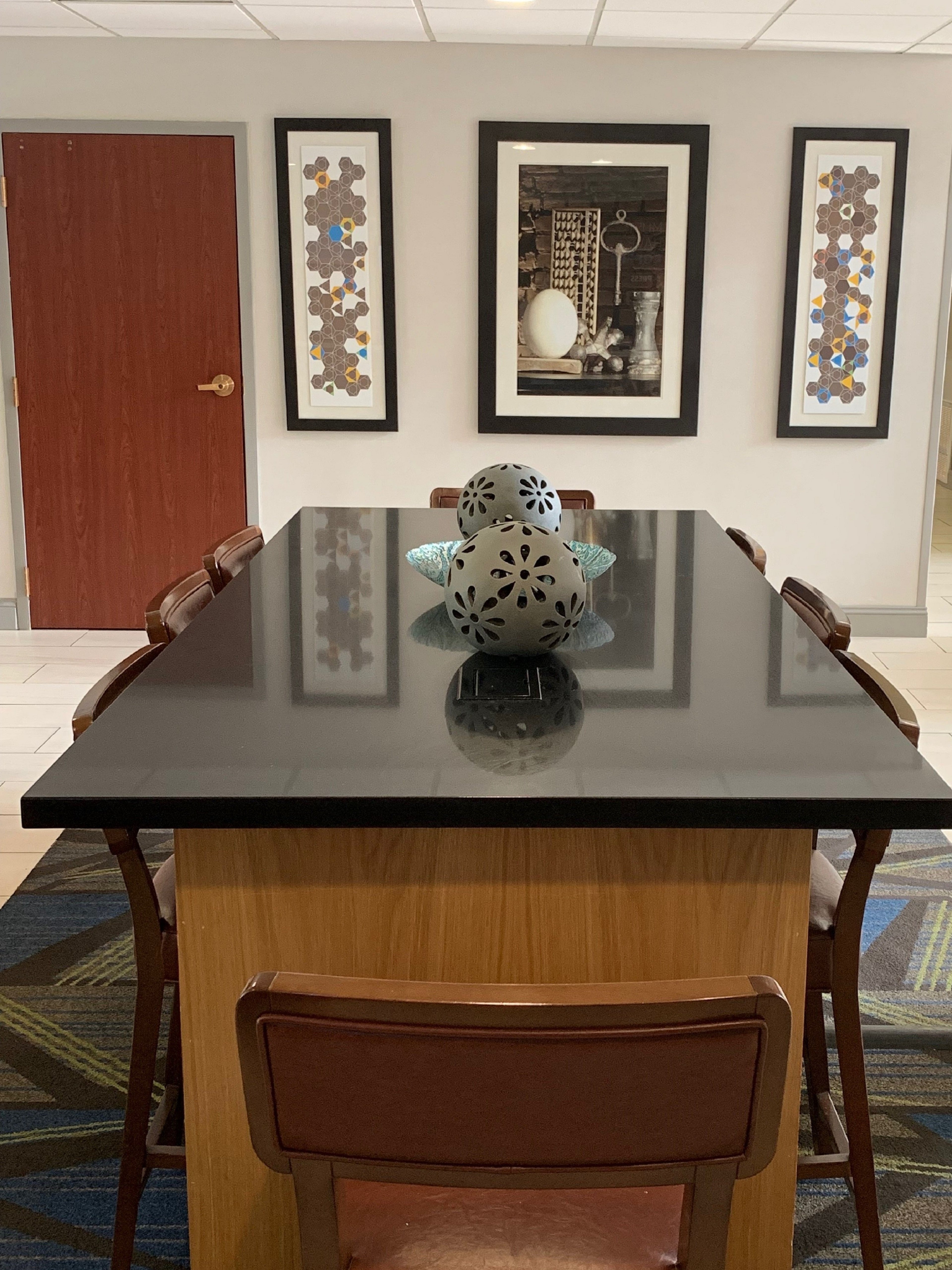 holiday inn express and suites charlotte arpt belmont by ihg
