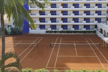 crown paradise club puerto vallarta all inclusive