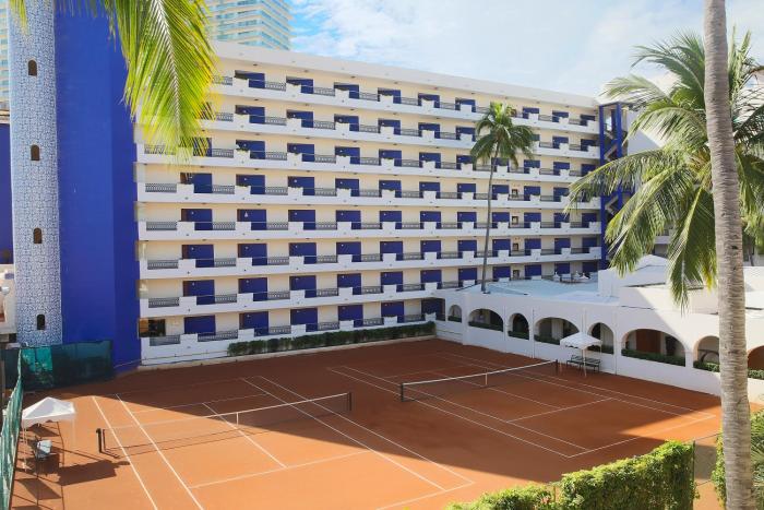 crown paradise club puerto vallarta all inclusive