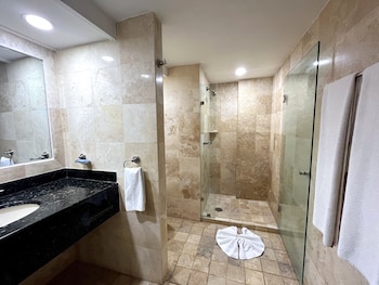 san marino near olas altas street