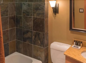 sunshine mountain lodge