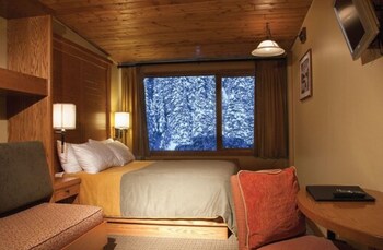 sunshine mountain lodge