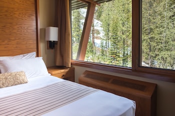 sunshine mountain lodge