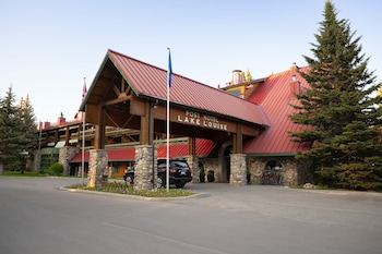 lake louise