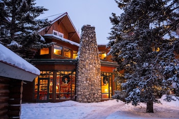 Post Hotel & Spa,Canadian Rockies>>Lake Louise,4 star