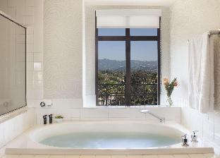 juniper hotel cupertino curio collection by hilton