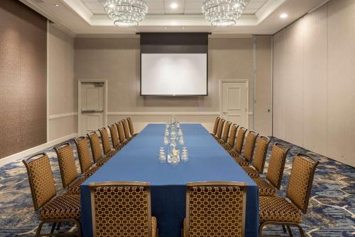 juniper hotel cupertino curio collection by hilton