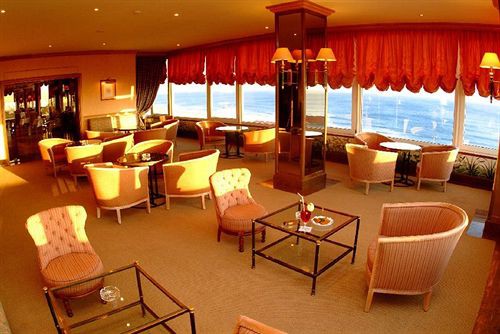 carcavelos beach hotel