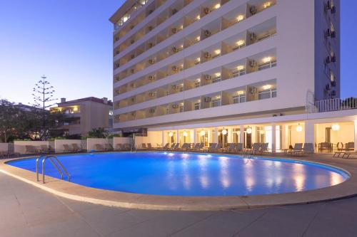 carcavelos beach hotel
