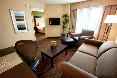 holiday inn indianapolis carmel by ihg
