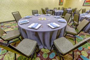 holiday inn indianapolis carmel by ihg