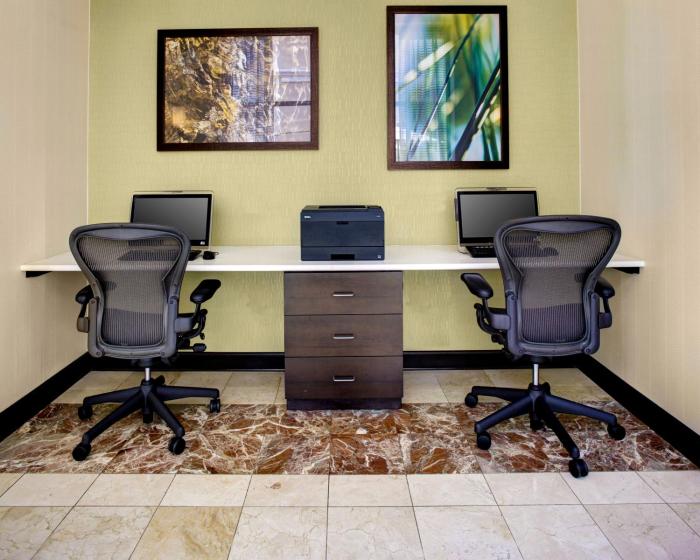 holiday inn indianapolis carmel by ihg