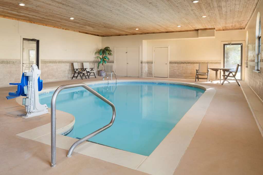 country inn and suites by radisson greenfield in