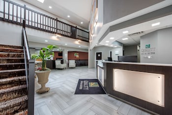 Quality Inn & Suites Brownsburg - Indianapolis West,Indiana>>Brownsburg,3 star