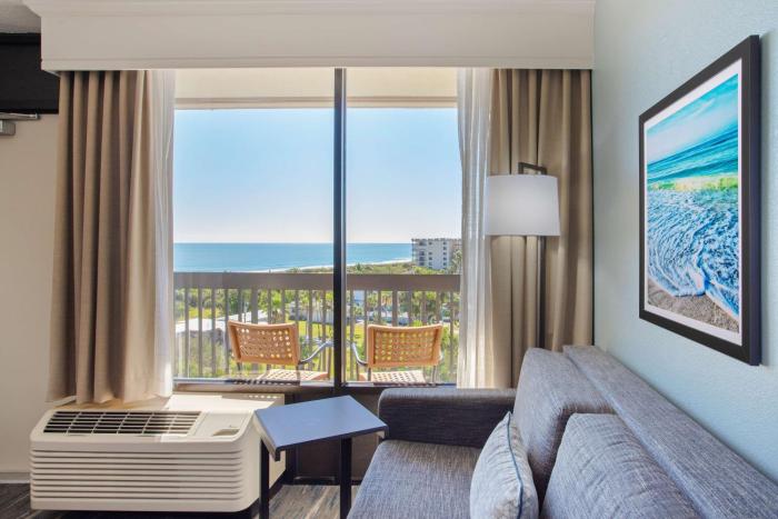 hampton inn cocoa beach cape canaveral