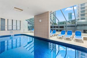 beachcomber surfers paradise