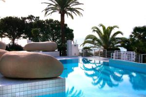 columbus hotel monte carlo curio collection by hilton