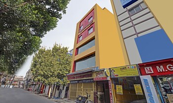 treebo dreamland guest house