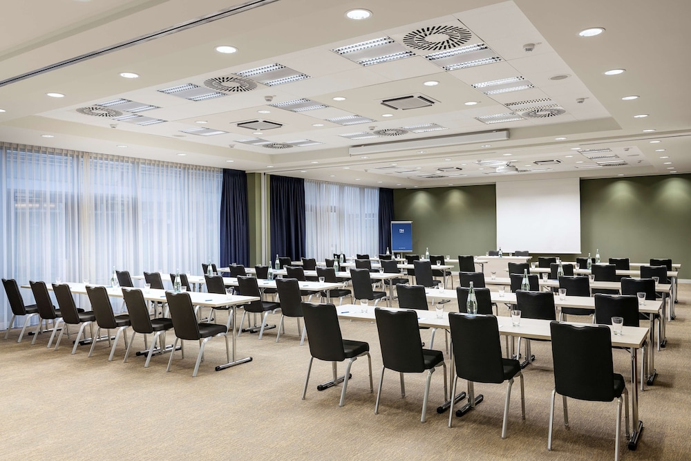 nh koln altstadt ex city