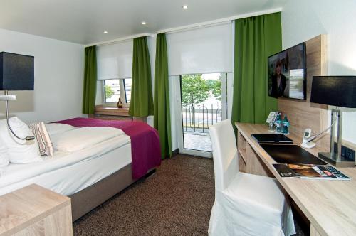 hotel allegro