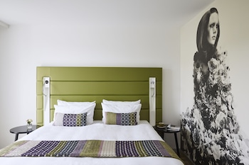 hotel indigo dusseldorf victoriaplatz by ihg
