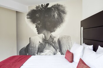 hotel indigo dusseldorf victoriaplatz by ihg