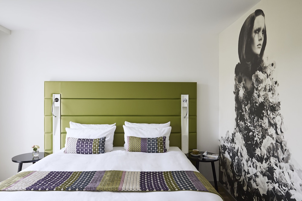 hotel indigo dusseldorf victoriaplatz by ihg