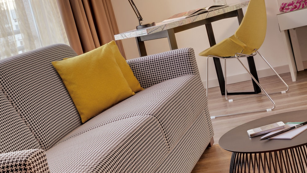 hotel indigo dusseldorf victoriaplatz by ihg