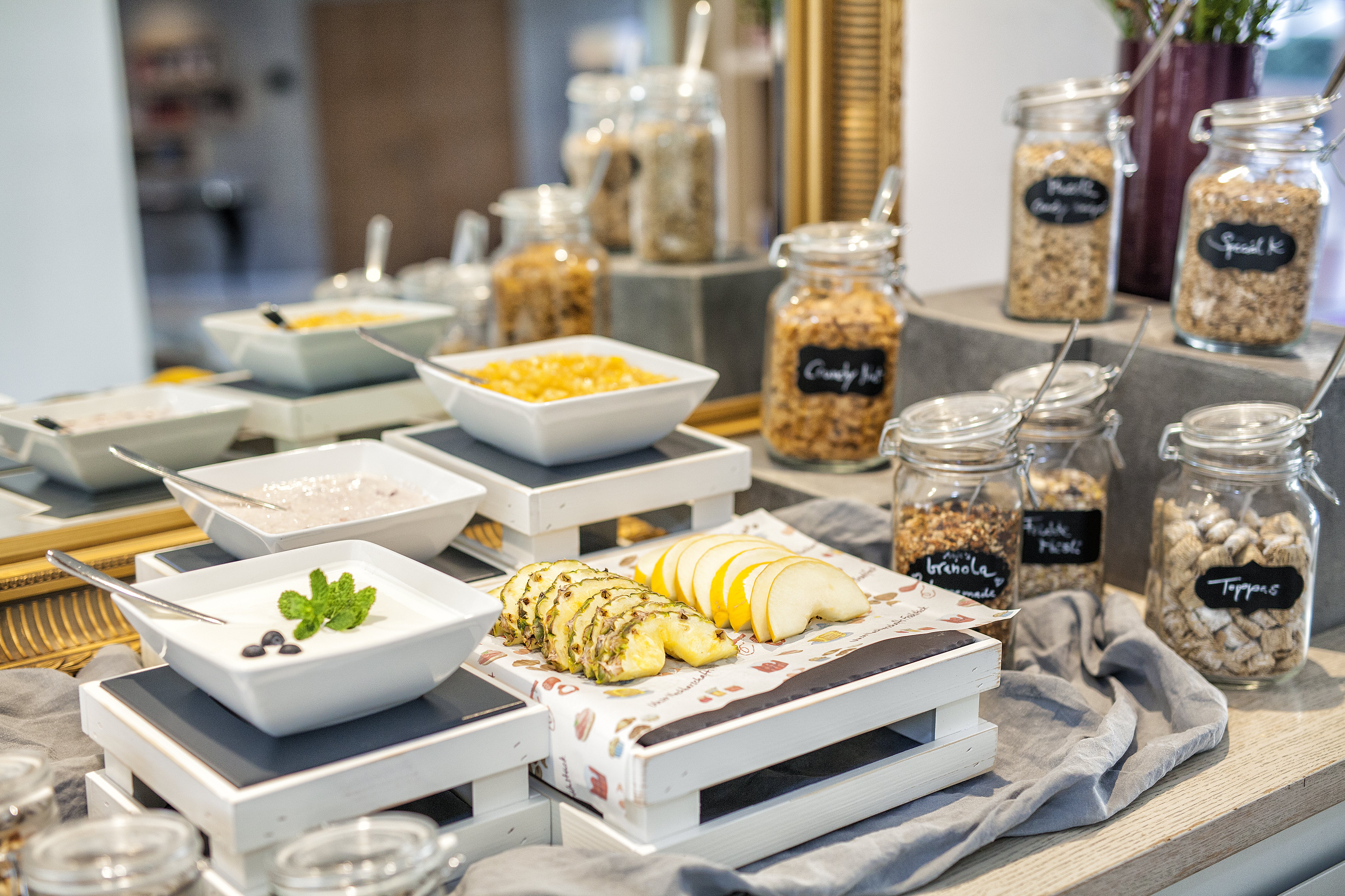 hotel indigo dusseldorf victoriaplatz by ihg