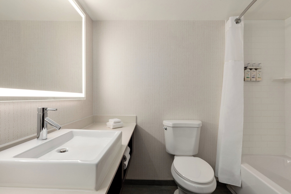holiday inn virginia beach norfolk by ihg