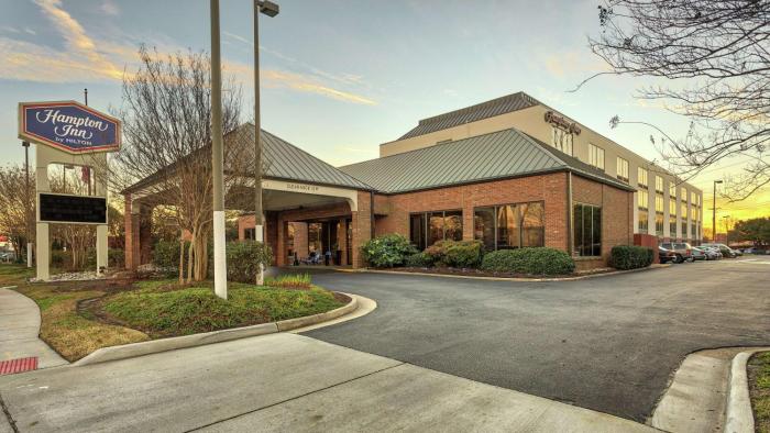 hampton inn norfolk naval base