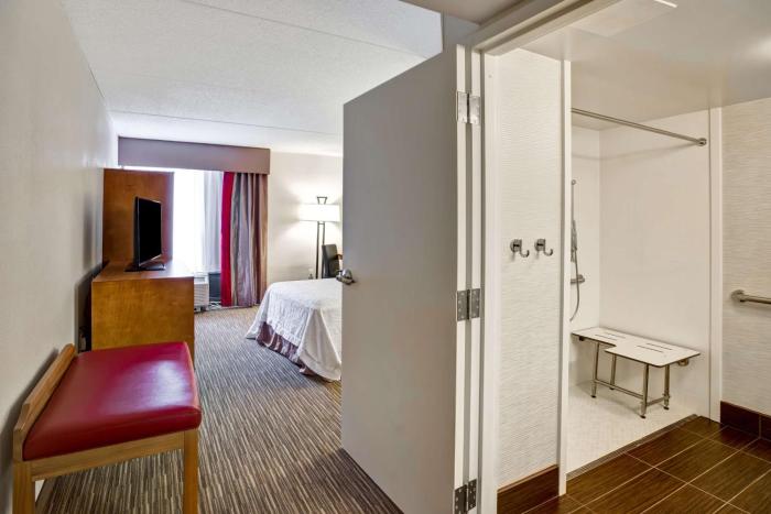 hampton inn norfolk naval base