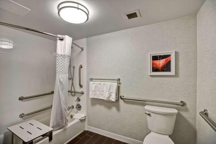 hampton inn norfolk naval base