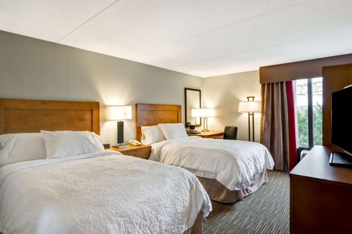 hampton inn norfolk naval base