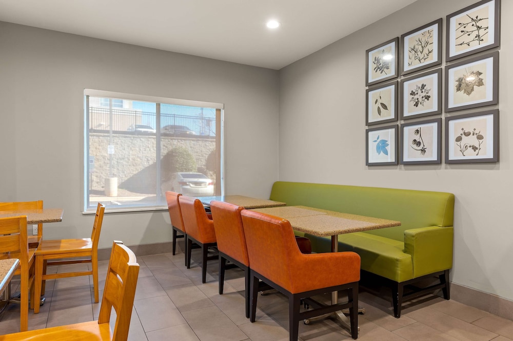 country inn and suites by radisson asheville outlet mall