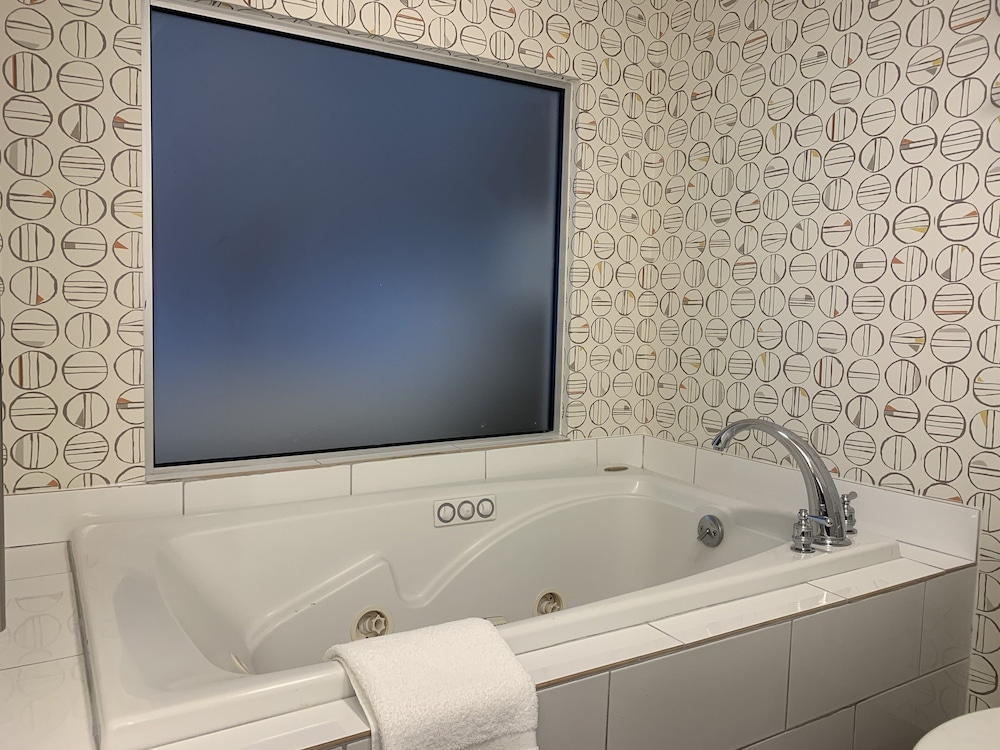 holiday inn asheville biltmore by ihg