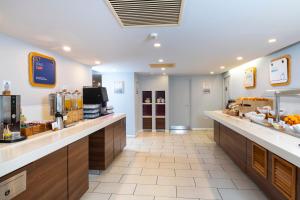 holiday inn express birmingham oldbury by ihg