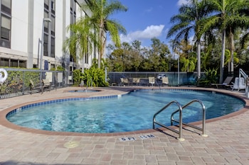 hampton inn sarasota i 75 bee ridge